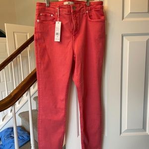 New Vineyard Vines Jamie High Rise Garment Dyed Jeans in Lobster Reef
